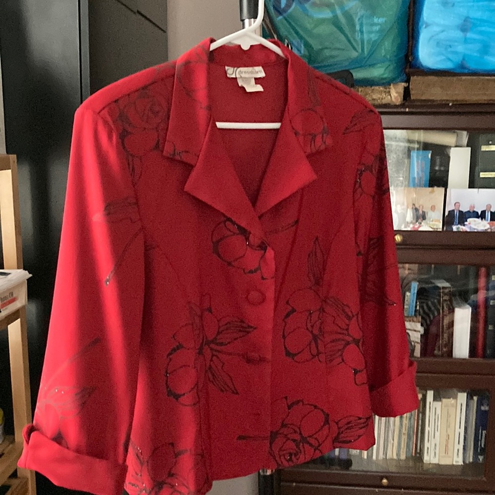 Women shirts . Size Large. Red color.